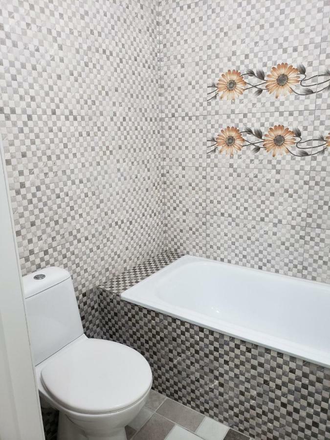 Apartament Chisinau Str.Cuza Voda ภายนอก รูปภาพ